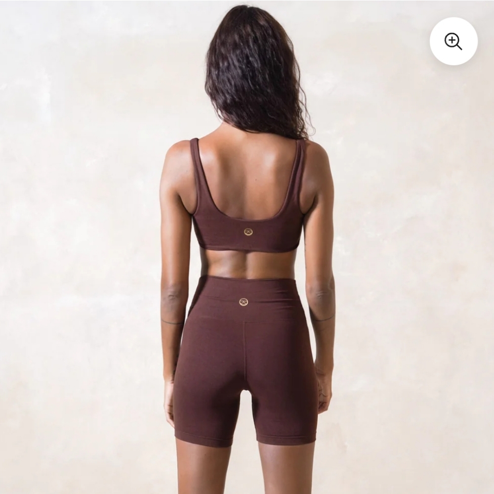 Studio K Embla Bamboo Biker Shorts - Picture 2 of 4